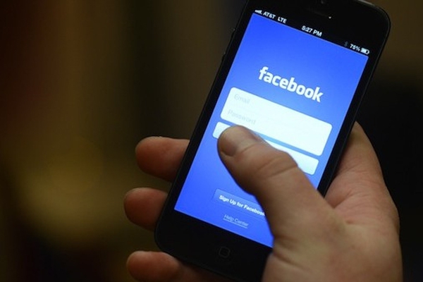 Facebook враховуватиме час читання повідомлень при формуванні стрічки новин