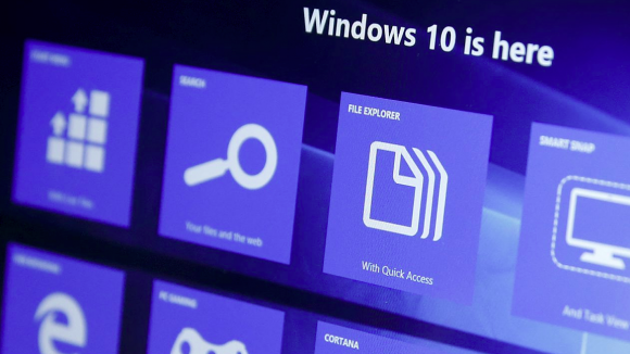 Держдума звинуватила Microsoft і нову Windows 10 у шпигунстві
