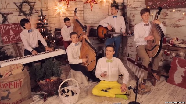 Кліп на пісню Jingle Bells українською набрав понад 1 млн переглядів на Youtube