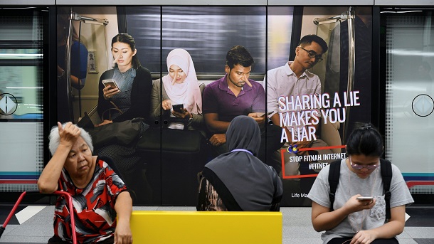 В Малайзії чоловіка вперше засудили через новий закон про фейкові новини
