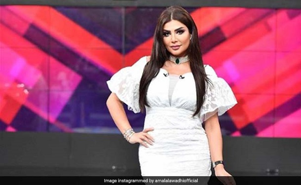 Кувейтську телеведучу звільнили через занадто відверту сукню