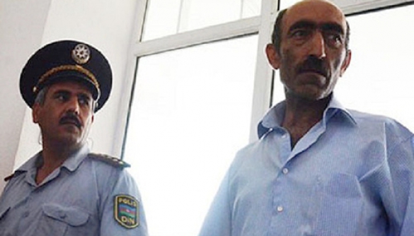 Азербайджанcький журналіст просить не називати його в’язнем сумління