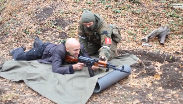 Бойовики батальйону «Восток» вчили стріляти журналіста Russia Today