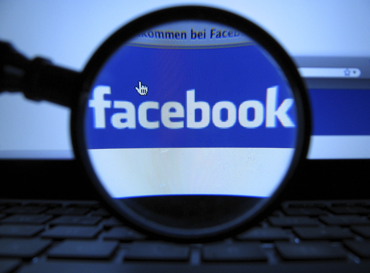 Facebook зобов’яжуть відповісти за сканування повідомлень користувачів