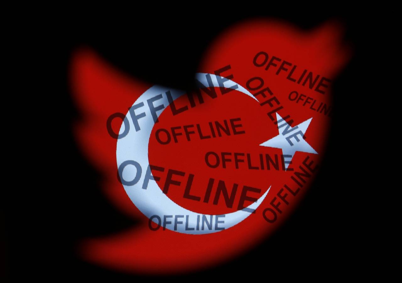 Турецький суд призупинив блокування Twitter