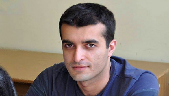 Азербайджанського журналіста Расула Джафарова засудили до позбавлення волі