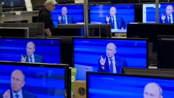 Російське телебачення звинувачує Сполучені Штати у цілеспрямованій кампанії проти РФ – результати медіа-моніторингу