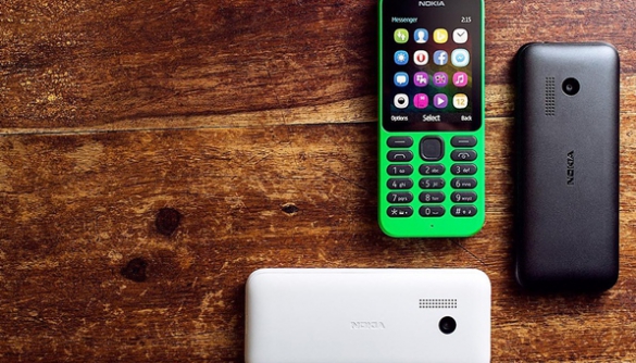 Nokia відновлює виробництво мобільних телефонів