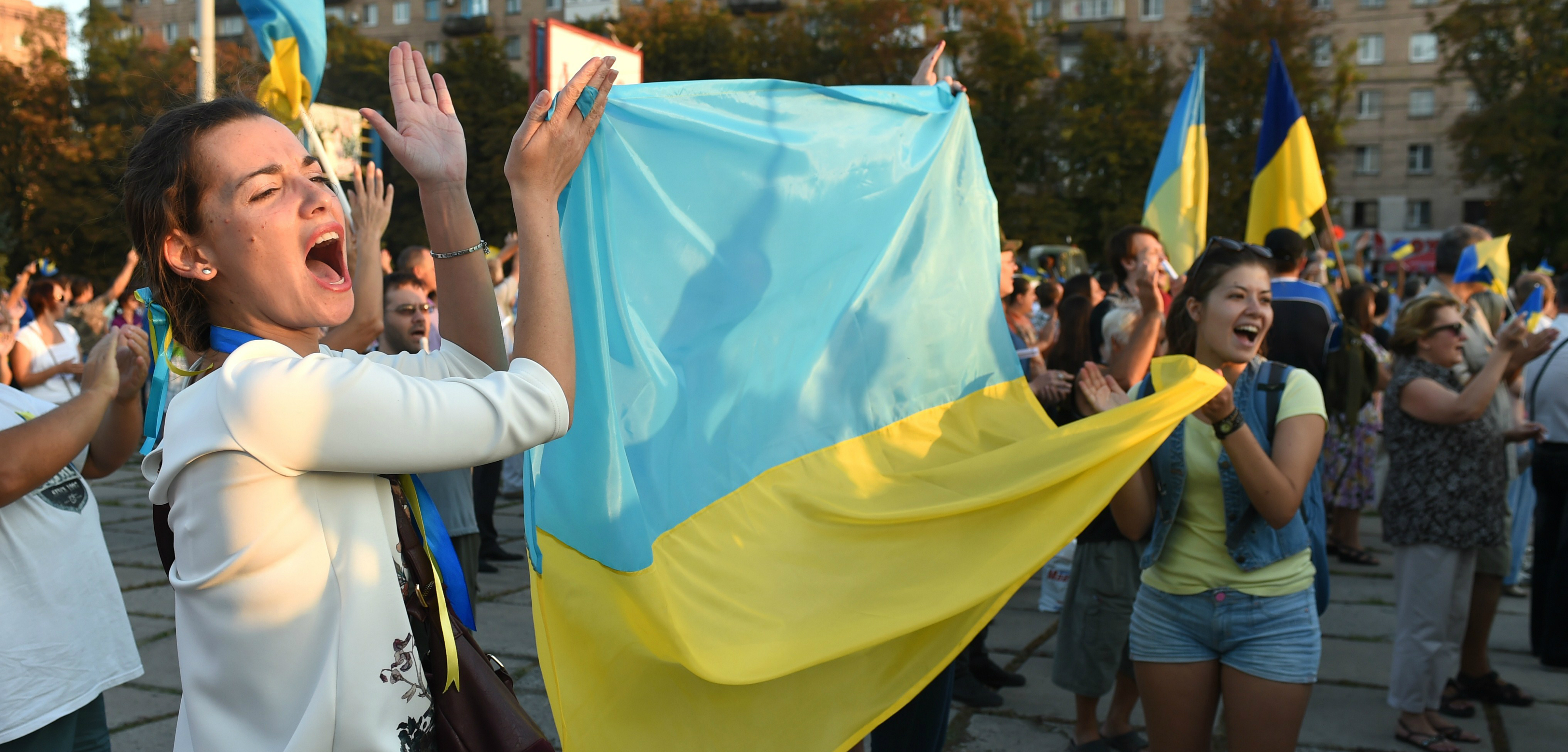 Foreign Policy: Вперше за десятиліття розмовляти українською почало вважатися модним