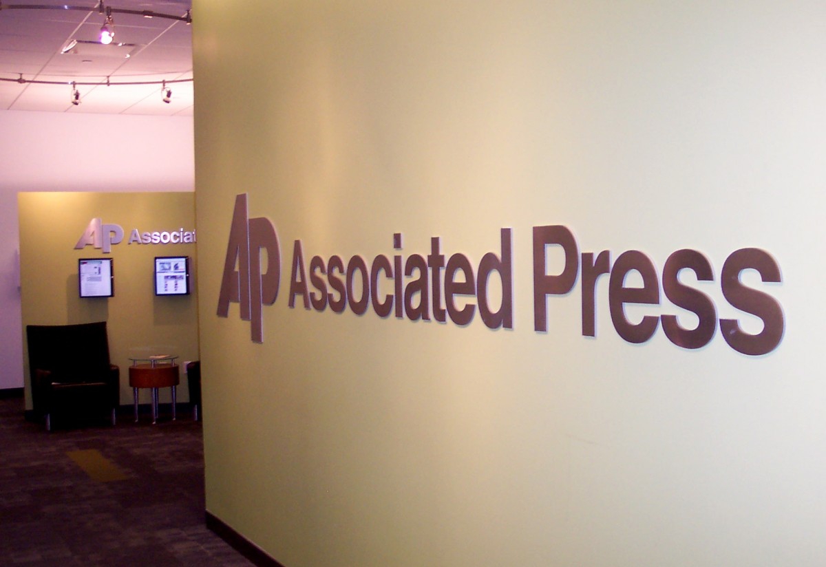 Інформагенція Associated Press подала до суду на ФБР через фальсифіковану статтю