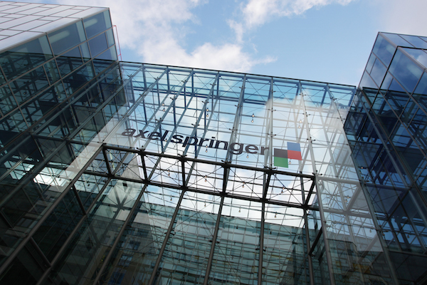 Axel Springer, видавець Forbes, продав свої ЗМІ в Росії
