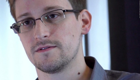 Едвард Сноуден заявив, що готовий сісти у в’язницю, аби повернутися до США