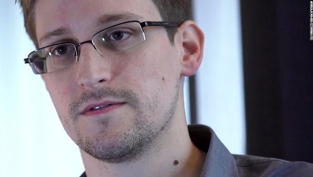 Едвард Сноуден заявив, що готовий сісти у в’язницю, аби повернутися до США