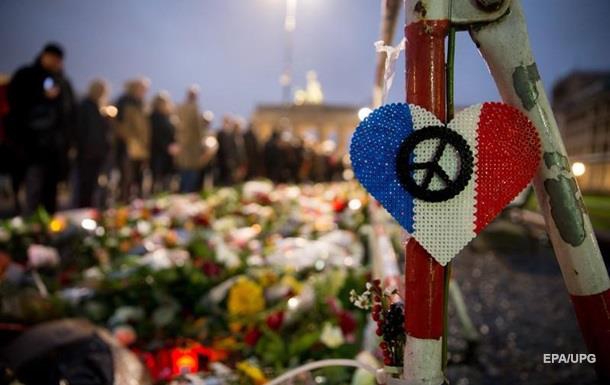 Фейки про паризькі теракти у соціальних мережах, яким ви не повинні вірити