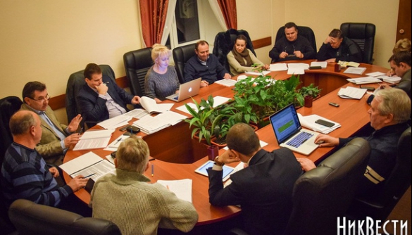 У Миколаєві новообрані міські депутати знову взялися за обмеження прав журналістів
