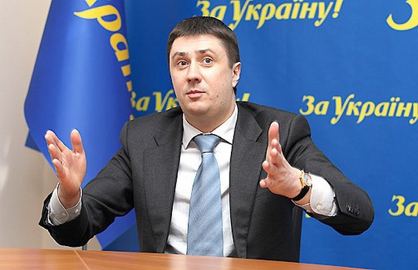 У Раді зареєстровано постанову про відставку віце-прем’єра Кириленка
