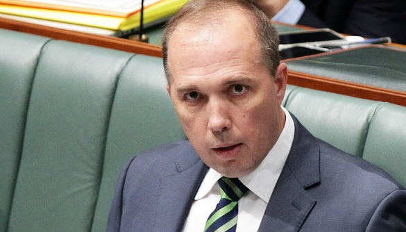 Австралійський міністр випадково обізвав журналістку «скаженою відьмою»