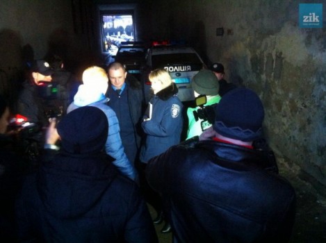 Поліція встановила, що на журналістів каналу ZIK у Львові напали охоронці незаконного будівництва