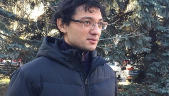 Медіапрофспілка вимагагає розслідування спроби викрадення кримського блогера Заіра Акадирова