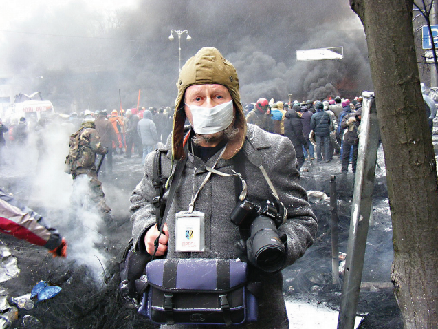 Медіа-профспілка спільно з НСЖУ та Міжнародною федерацією журналістів створили посібник: «Безпека журналістів в Україні: 2013 – 2014»
