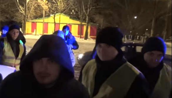 У Миколаєві в присутності поліціянтів напали на журналіста «Дорожнього контролю» - НМПУ