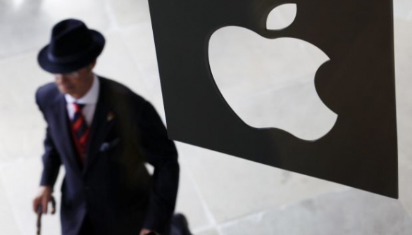 Суд зобов'язав Apple допомогти у зламі телефону стрілка з Сан-Бернардіно