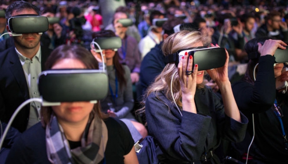 Facebook вивчатиме соціальні взаємодії у віртуальній реальності
