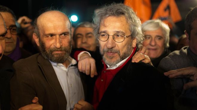 Двох турецьких журналістів відпустили після 92 днів арешту