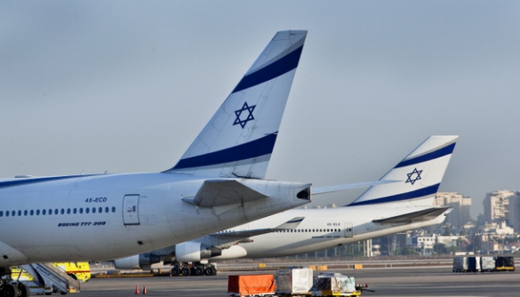 Ізраїльський журналіст проніс муляжі бомб на борти кількох літаків