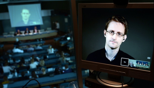 Сноуден вважає, що за хакерською атакою на сайт АНБ стоїть Росія