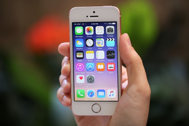 Apple виявила дефекти у безпеці операційної системи для iPhone