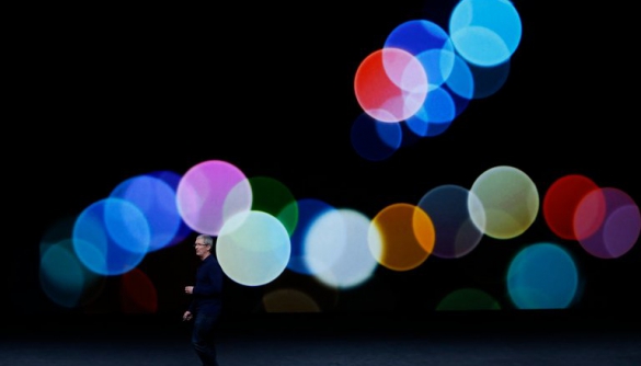 Apple звільнила десятки співробітників, які працювали над створенням безпілотного автомобіля