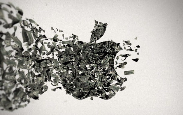 У Apple вперше за 15 років впала річна виручка