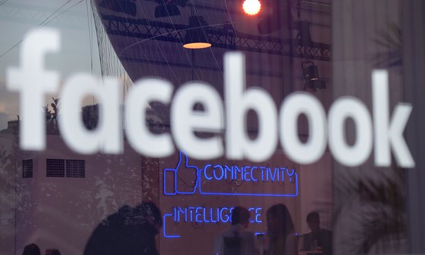 Правозахисники розкритикували Facebook за політику видалення контенту