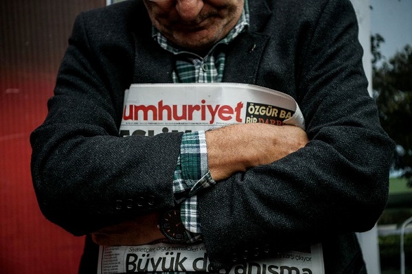 Влада Туреччини заарештувала главу опозиційної газети