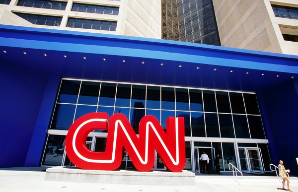 Адміністрація Дональда Трампа ігнорує CNN - Politico