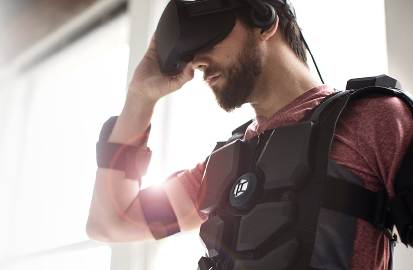 У США створили костюм для повного відчуття віртуальної реальності