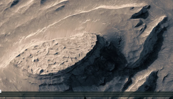 Фото Марса склеїли в короткометражку вручну