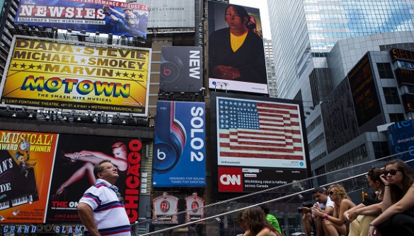 Американські сайти спробували зменшити обсяг реклами, аби підняти доходи - і в них вийшло