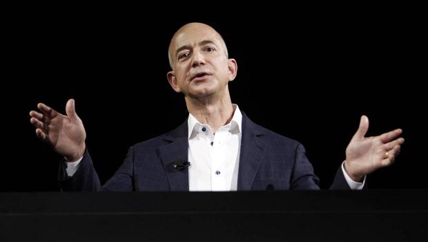 Засновник Amazon став найбагатшою людиною в світі - але не надовго