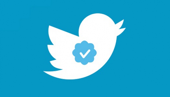 Twitter відкликає позначки про верифікацію у профілів, які порушують його нові правила
