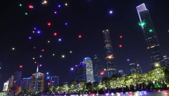 В Китаї встановили світовий рекорд авіашоу з дронами