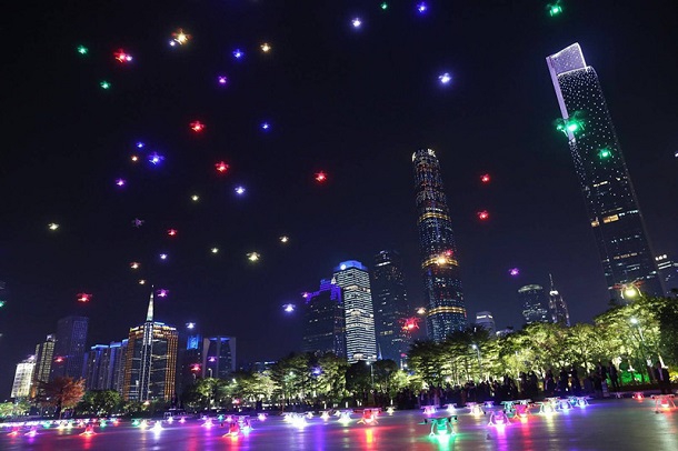 В Китаї встановили світовий рекорд авіашоу з дронами