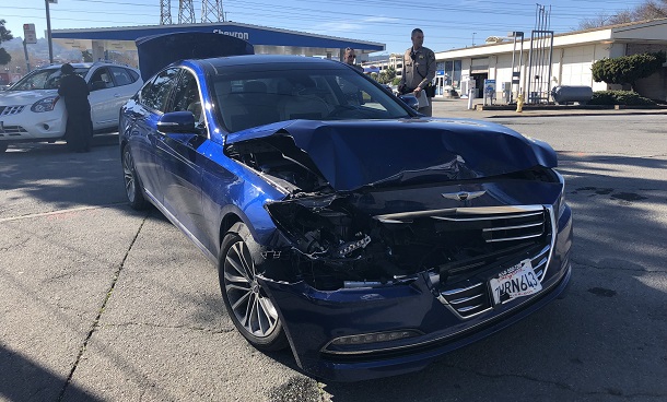Журналісти TechCrunch потрапили в аварію під час тесту авта зі штучним інтелектом