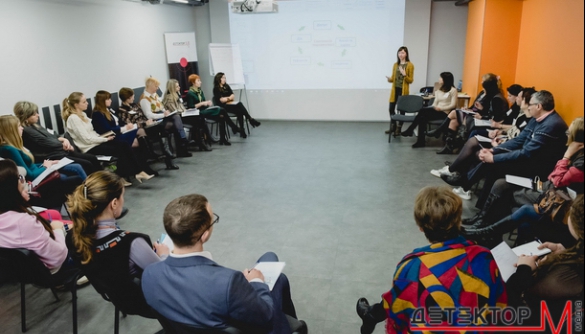 ГО «Детектор медіа» провела тренінг з новинної грамотності для вчителів (ФОТО)