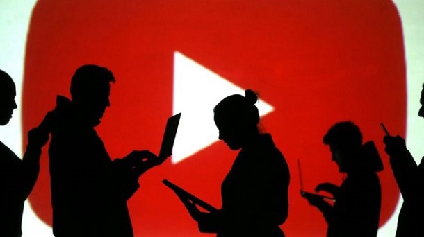 YouTube за три місяці видалив 8,3 мільйона відеороликів