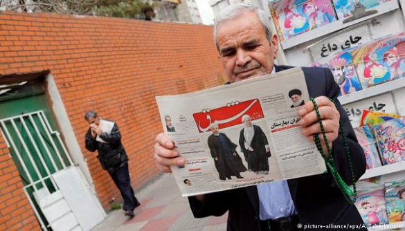 Директора іранської газети Shargh звільнили під заставу