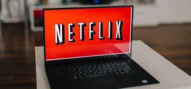 Netflix показує проморолики навіть у платній підписці. Користувачі обурені