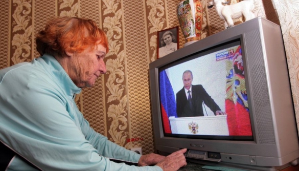 Росіяни найбільше довіряють державному телебаченню — опитування