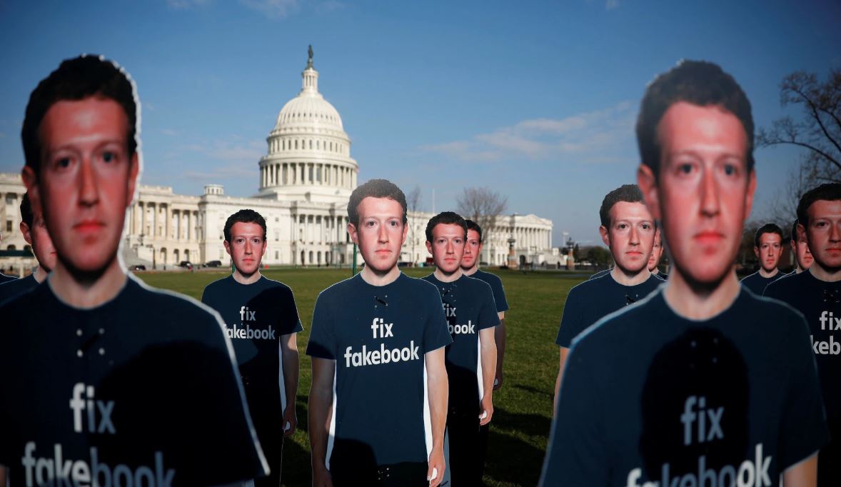 Розслідування NYT: Facebook знала про російських хакерів і платила PR-компанії за боротьбу з конкурентами